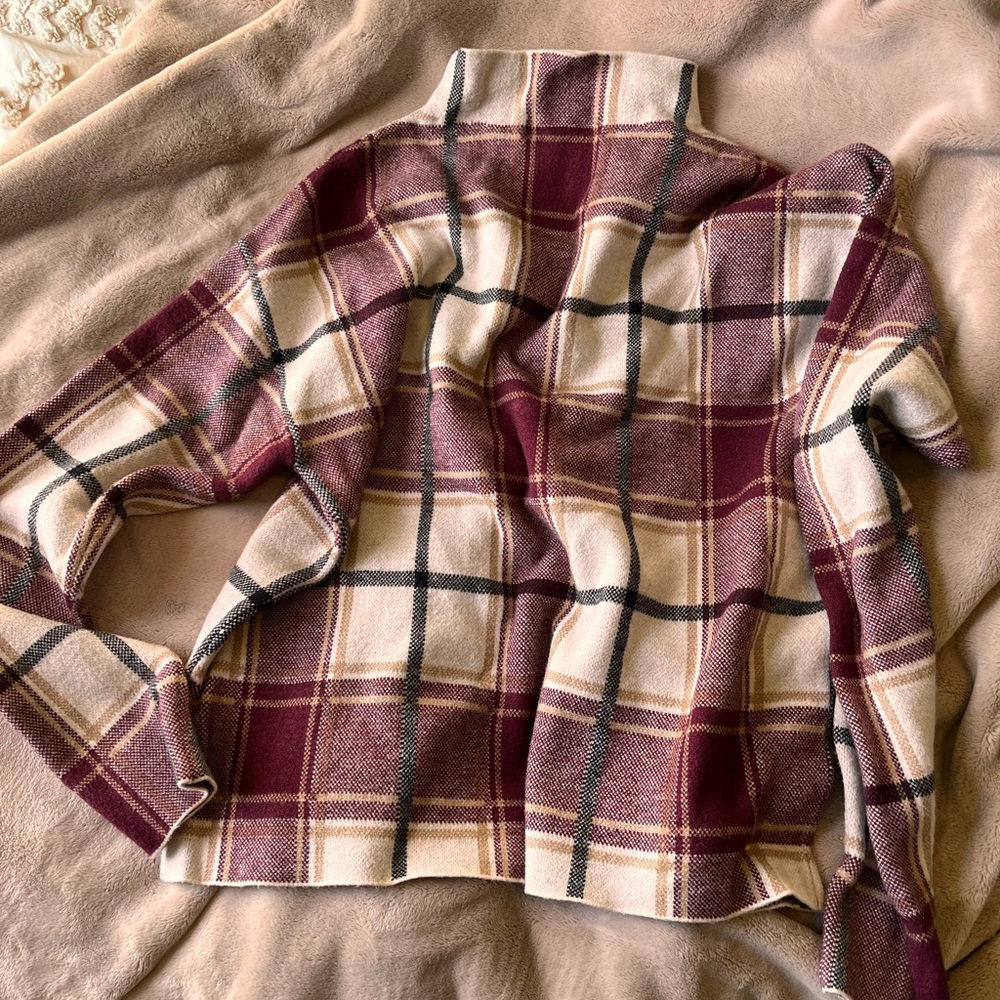 Tahari Burgundy and Cream Plaid Turtleneck Sweater